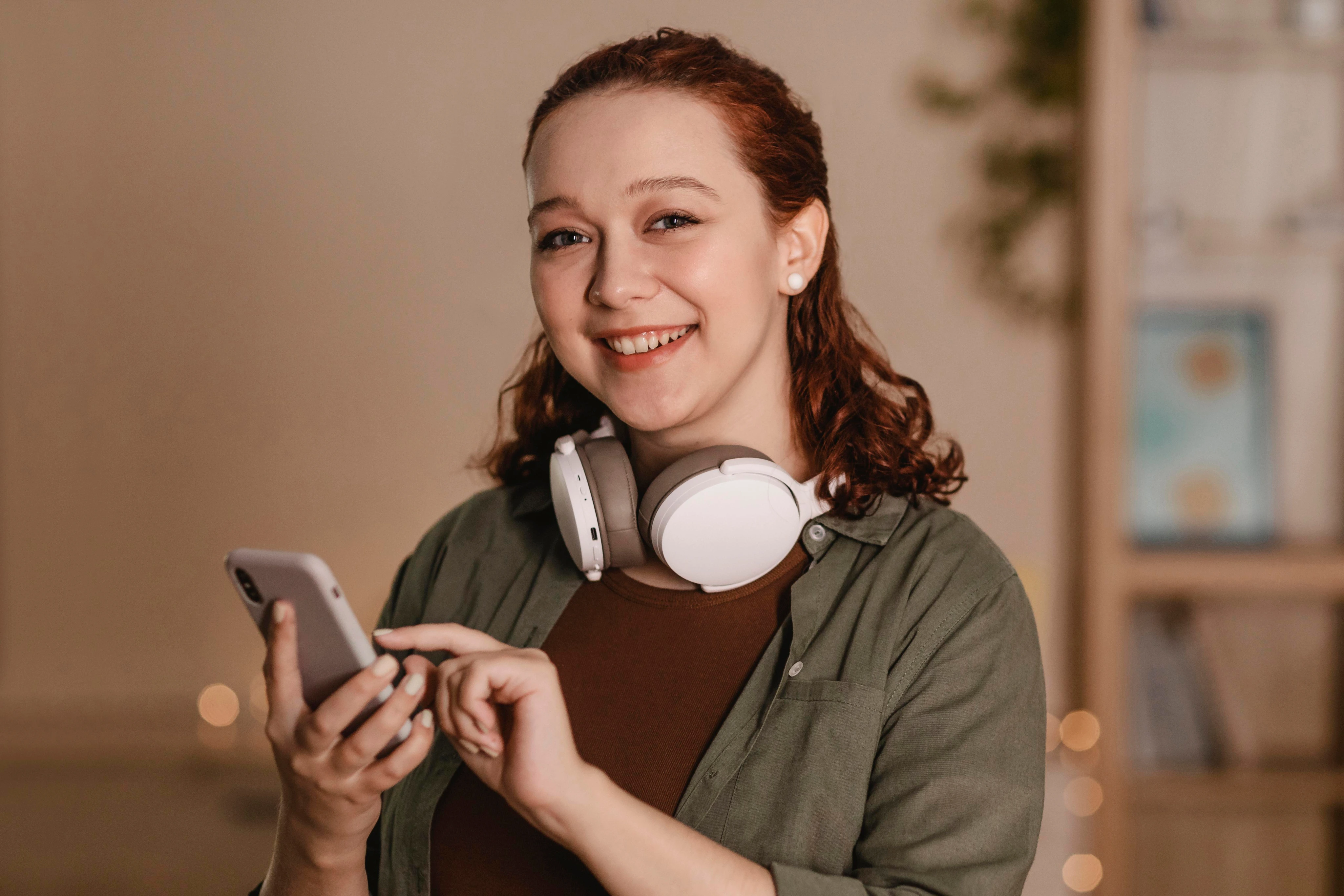 smiling-woman